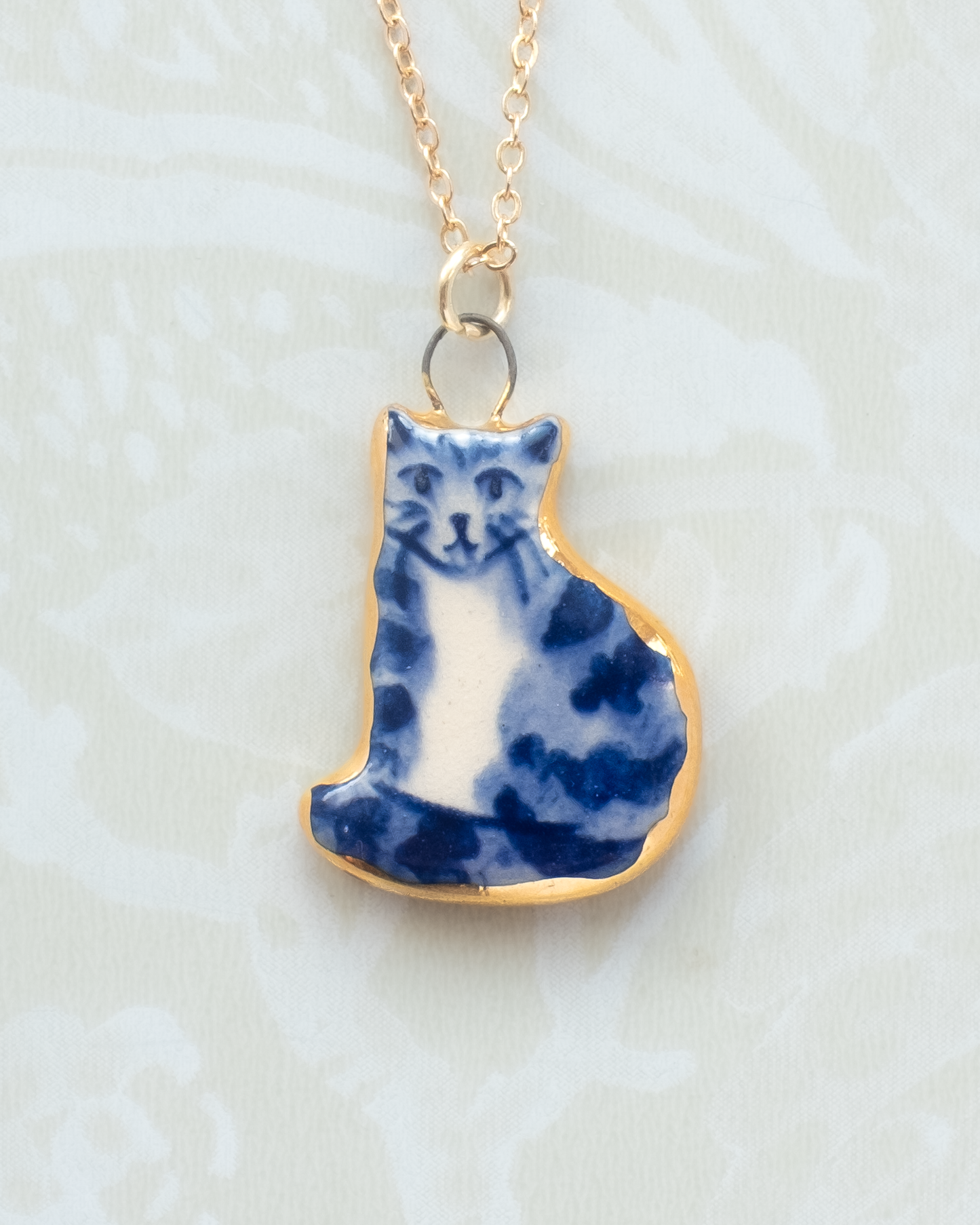 Delft Cat Charm