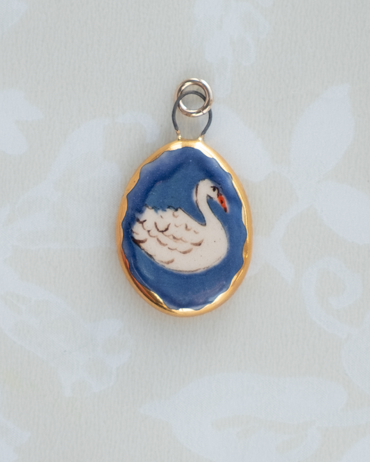 Swan Charm